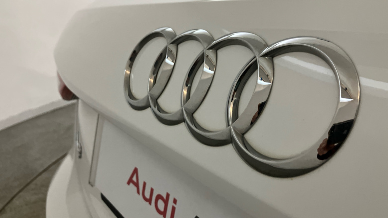 Audi A3 30 TFSI Technik 5dr Petrol Hatchback